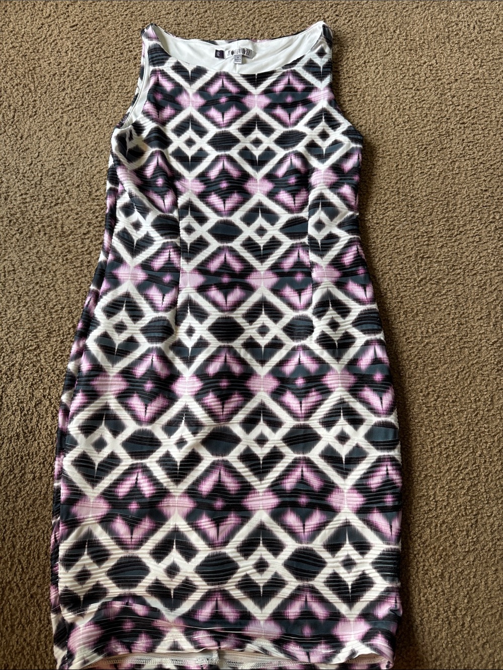 Sleeveless Geometric Print Bodycon Dress - Pink, Black & White size Small